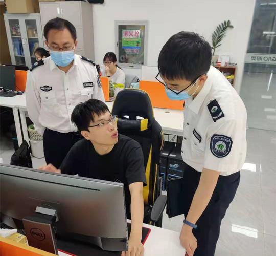 誠信經營,進一步營造更加清朗的網絡空間,維護繁榮有序的網絡文化市場